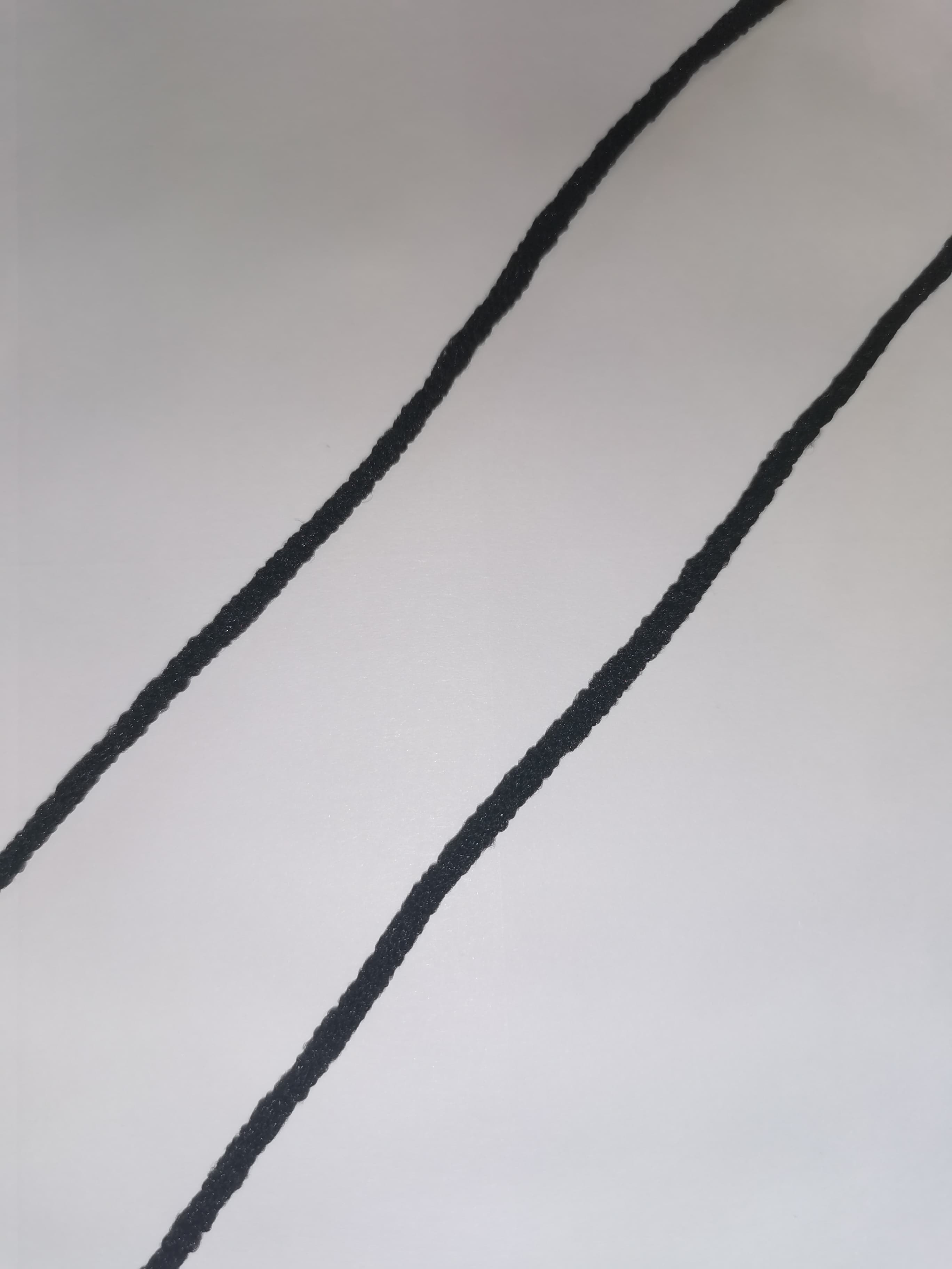 Gumizsinór medical 2,5-3 mm - 1 méter - fekete